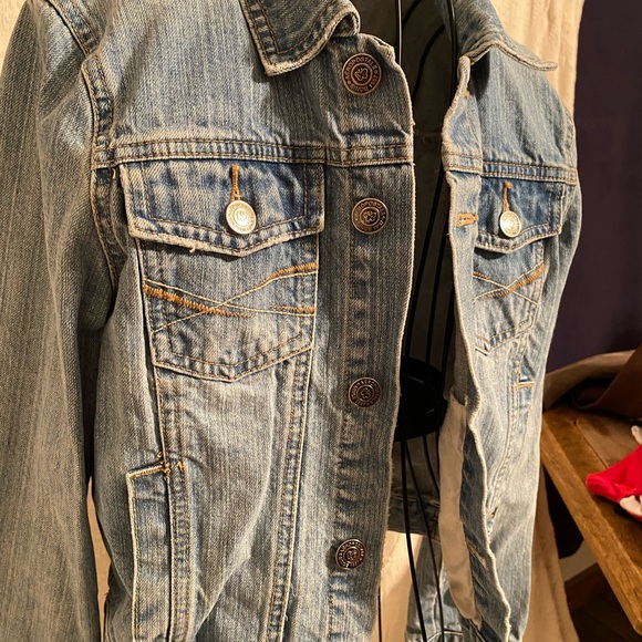 Women’s jean jacket - Picture 4 of 6